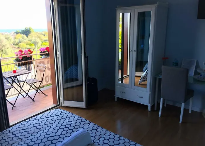 Policlinico Gaspare Rodolico Panzió 4*