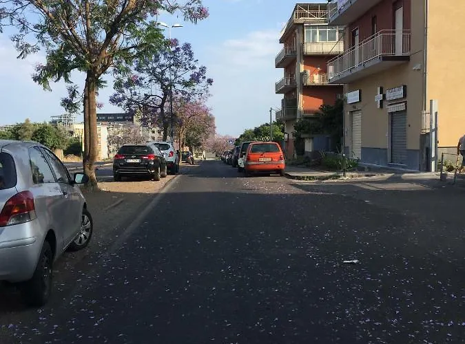 Policlinico Gaspare Rodolico 4* Catania